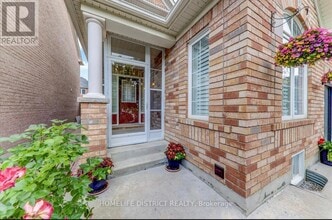 51 Seascape Crescent in Brampton, ON - Building Photo - Building Photo