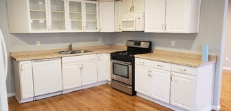 86 Earlmoor Blvd in Pontiac, MI - Building Photo