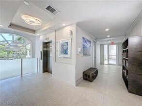 400 Flagship Dr in Naples, FL - Building Photo - Building Photo