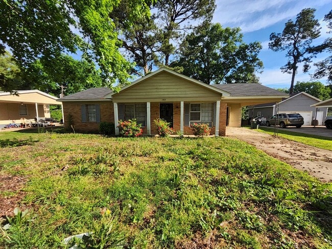 property at 1502 Mary Jane Ave