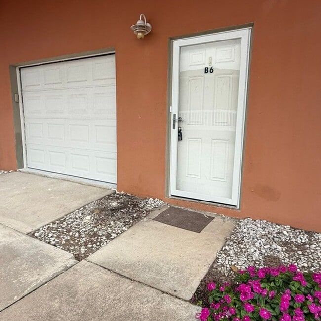 property at 2289 Surf Rd