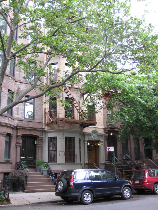 451 State St in Brooklyn, NY - Foto de edificio - Building Photo