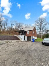 7230 Noblestown Rd in Oakdale, PA - Building Photo - Building Photo