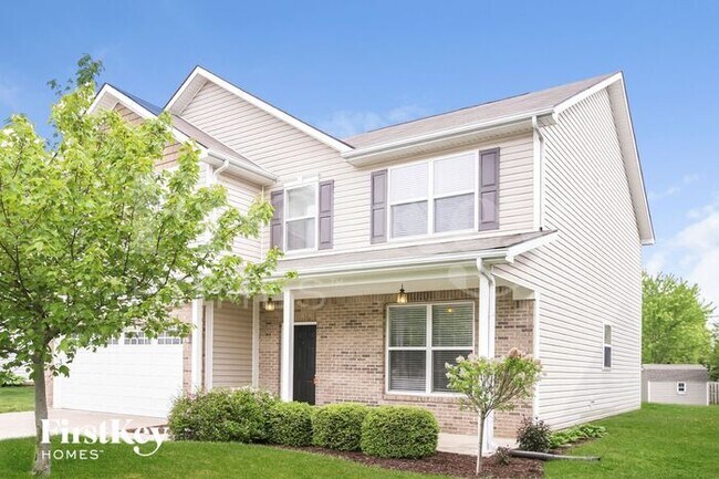 6106 Green Willow Rd in Whitestown, IN - Building Photo - Building Photo
