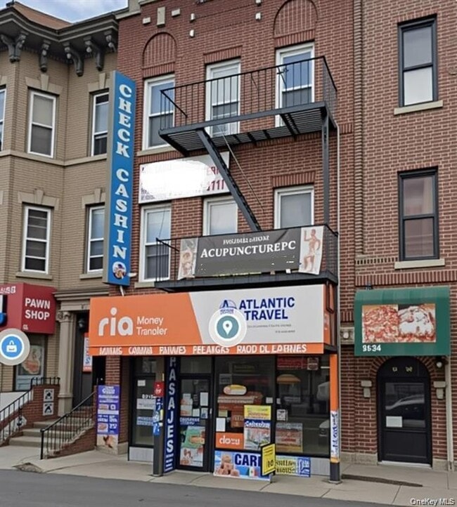 81-36 Baxter Ave in Queens, NY - Building Photo - Building Photo