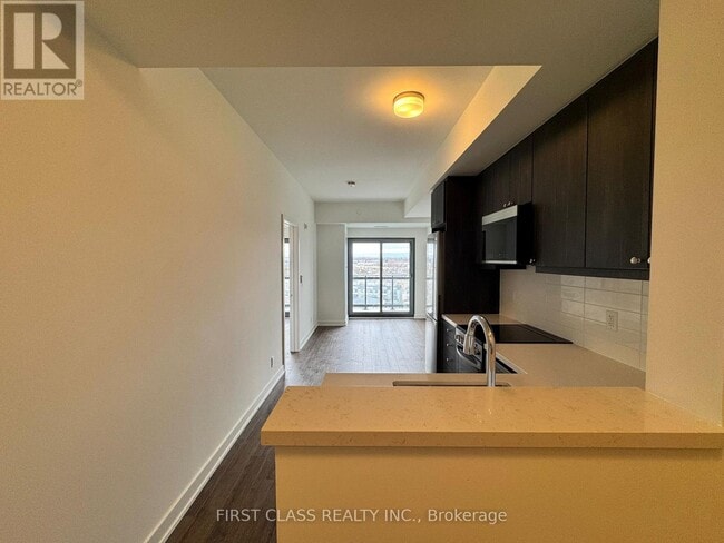 property at 51 Clarington Blvd