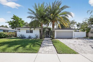 976 SW 11th St in Boca Raton, FL - Building Photo