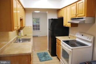 14652 Keeneland Cir in North Potomac, MD - Building Photo - Building Photo