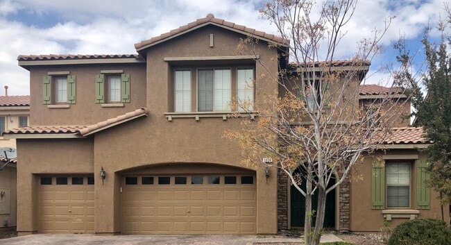 3924 San Esteban Ave