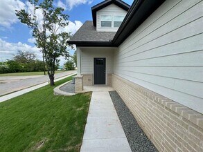419 W Dulin St in Sherman, TX - Building Photo - Building Photo