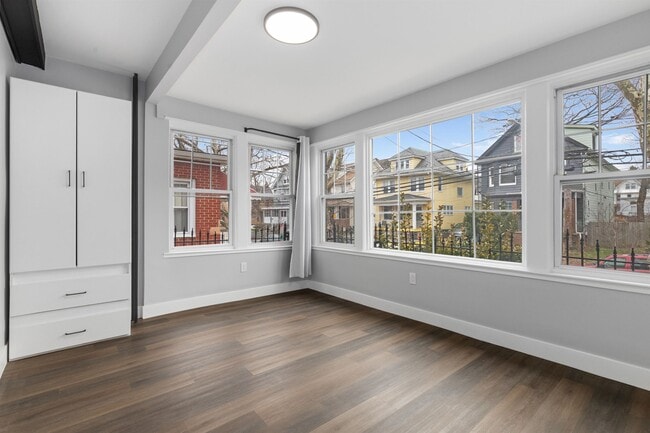 410 76th St in North Bergen, NJ - Building Photo - Building Photo