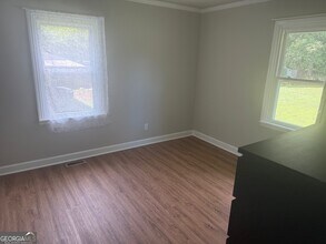 201 Pecan Dr in Hartwell, GA - Building Photo - Building Photo