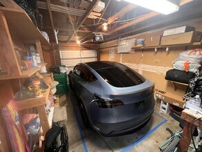 13902 Lear Blvd in Reno, NV - Foto de edificio - Building Photo