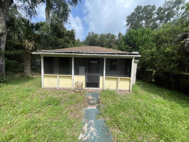 614 Center St in St. Augustine, FL - Building Photo