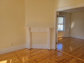 38 School St in Everett, MA - Building Photo - Building Photo