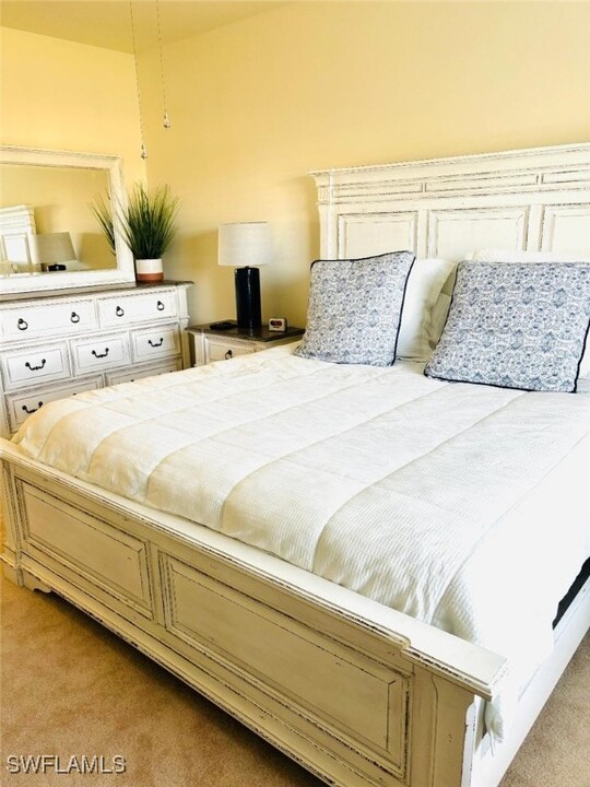 10101 Villagio Palms Way in Estero, FL - Building Photo