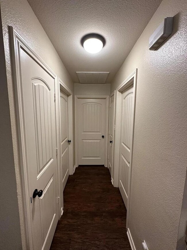 218 Cheek St in Mineola, TX - Building Photo - Building Photo