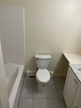 2 Norton Ave, Unit 7A in Walpole, MA - Building Photo - Building Photo