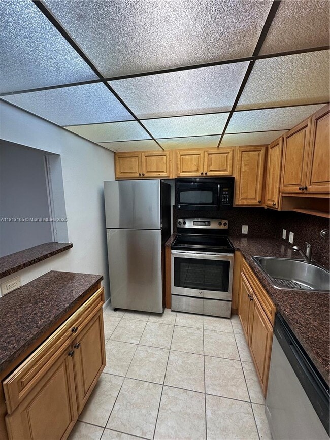 property at 289 Suffolk F
