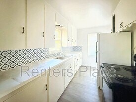 4324 N Iroquois Ave in Tulsa, OK - Building Photo