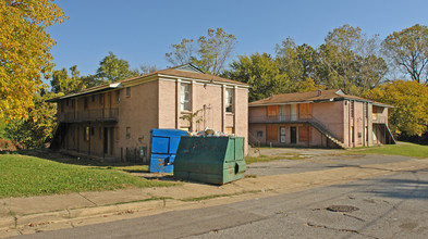 108 Simpson Ave in Memphis, TN - Building Photo - Building Photo