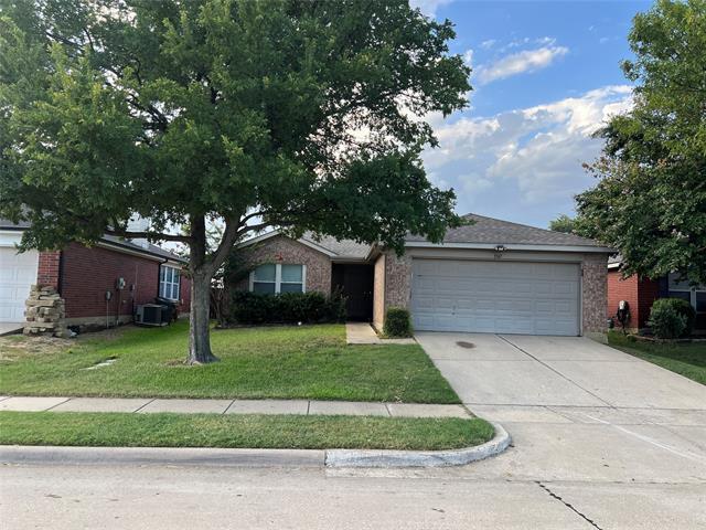 1547 Thornhill Ln in Little Elm, TX - Building Photo
