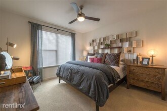 6607 Lake Woodlands Dr-Unit -218.1 in The Woodlands, TX - Building Photo - Building Photo