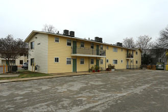 Cornerstone Apartments in Austin, TX - Building Photo - Building Photo