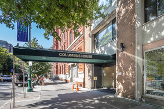 Columbus House Condominiums in New York, NY - Foto de edificio - Building Photo