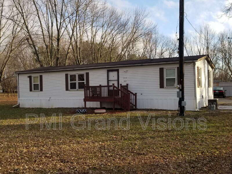 3519 Welles St in Decatur, IL - Building Photo