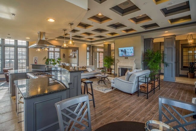 The Estates at Horsepen in Richmond, VA - Foto de edificio - Building Photo