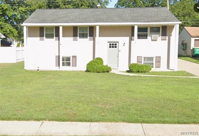 property at 3365 McKinley Pkwy