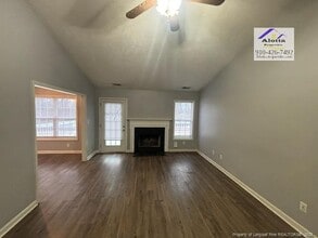 133 Chapel Hill Dr in Raeford, NC - Building Photo - Building Photo