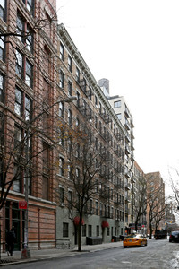 308-316 Mott St in New York, NY - Foto de edificio - Building Photo