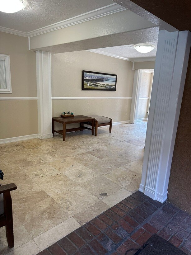 5051 La Jolla Blvd in San Diego, CA - Building Photo - Building Photo