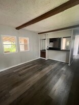 409 Daugherty St in La Fayette, GA - Building Photo