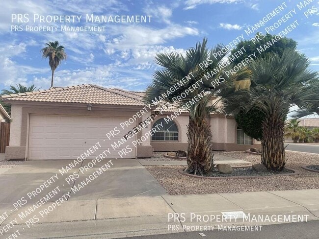 property at 884 E Cindy St
