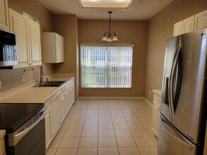 5424 Cape Hatteras Dr in Clermont, FL - Building Photo - Building Photo