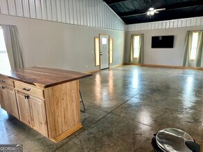 661 Arthur Wolfe Rd in Dublin, GA - Building Photo - Building Photo