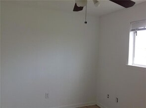 2401 Pasadena Ave in Metairie, LA - Building Photo - Building Photo