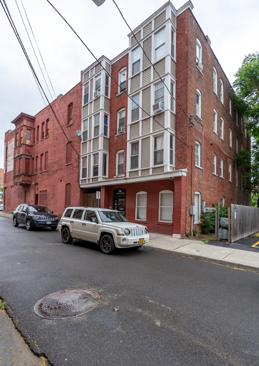 24 Centenary St in Binghamton, NY - Building Photo