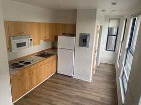 131 Tremont St, Unit #5E Apartamentos