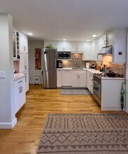 91 Neal St in Portland, ME - Building Photo - Building Photo