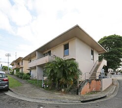 903-905 N School St in Honolulu, HI - Building Photo - Building Photo