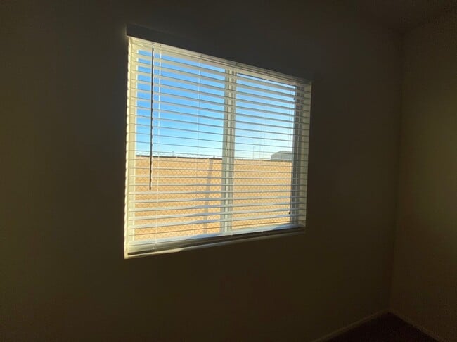 property at 4471 Sapphire Moon Ave