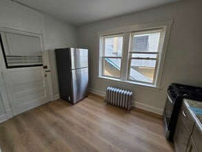 4831 N Springfield Ave in Chicago, IL - Building Photo - Building Photo