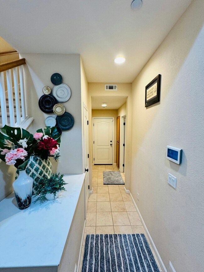 5855 Hillbrook Pl in Dublin, CA - Building Photo - Building Photo