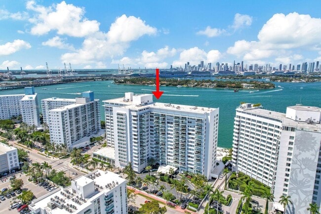 1000 West Ave in Miami Beach, FL - Building Photo - Building Photo