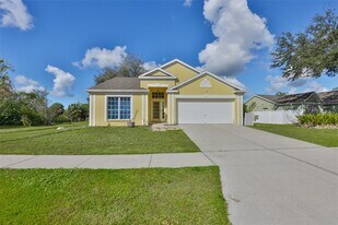 219 Island Water Way in Apollo Beach, FL - Building Photo