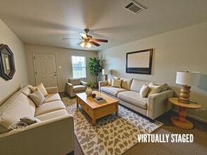 196 Ryan Cir in Nolanville, TX - Foto de edificio - Building Photo